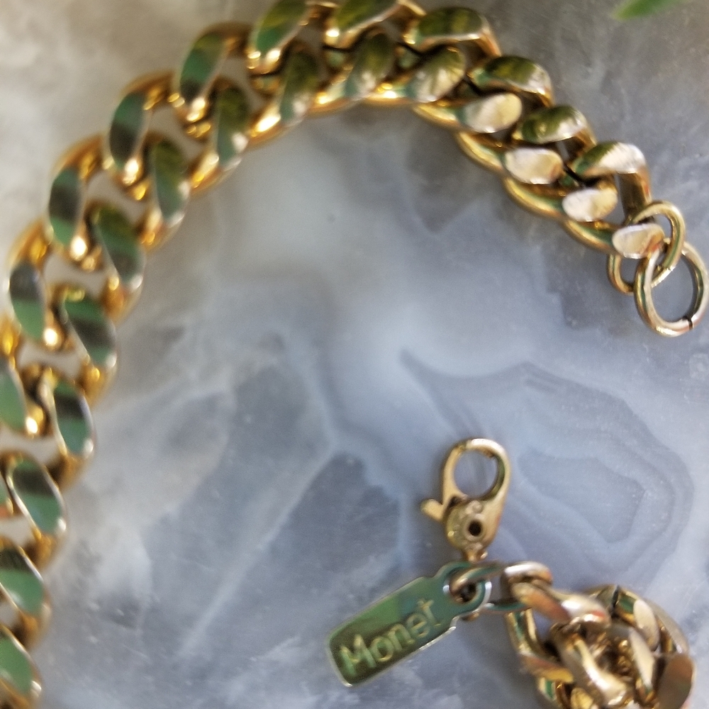 Vintage Monet goldtone chain bracelet - Picture 3 of 8